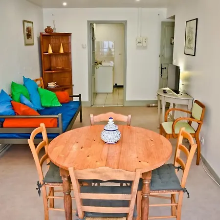 Loustal De Pape Apartmán